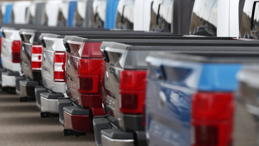 New car sales fall in April in the face of rising costs and interest rates