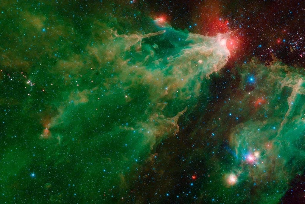 Spitzer Space Telescope Captures Amazing Stellar Family Portrait