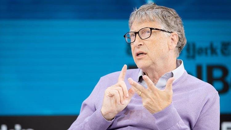 Bill Gates, koronovirüs hakkındaki komplo teorilerinin en büyük hedefi oldu.