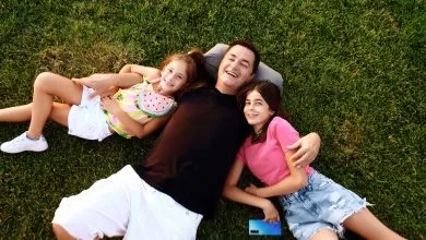 Acun Ilıcalı, Oppo için kızlarıyla reklamda oynadı.