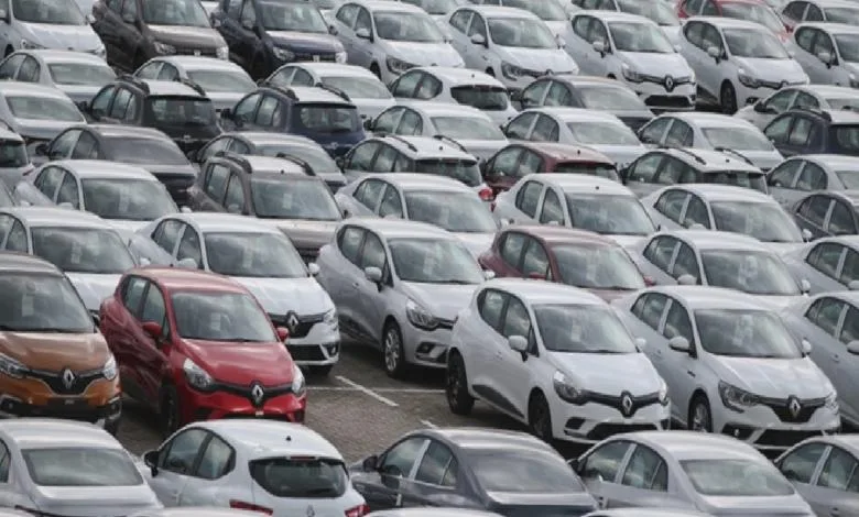 Otomobilde Renault, Ticaride Ford Tercih Edildi
