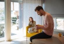 Somfy ile Perdeler Kolayca Kapansın, Yabancı Gözler Dışarıda Kalsın!